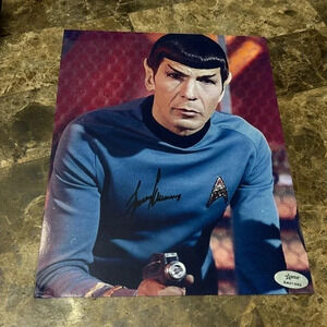 Star Trek  Leonard nimoy 8x10 photo autograph hand signed COA​